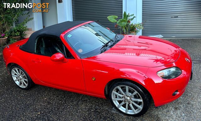 2006 Mazda MX-5 UNSPECIFIED ROADSTER Convertible Automatic