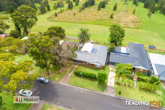 25 Holwell Circuit RAYMOND TERRACE NSW 2324