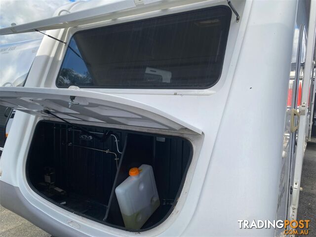2012 JAYCO STERLING CARAVAN STERLING - photo 2 of 21