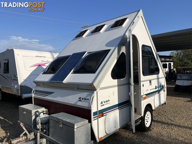 1999 AVAN ALINER CAMPER