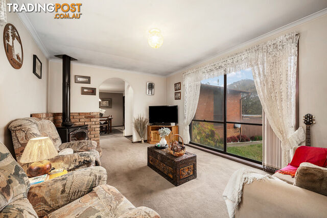 15 Pringle Street CHARNWOOD ACT 2615 - photo 5 of 15