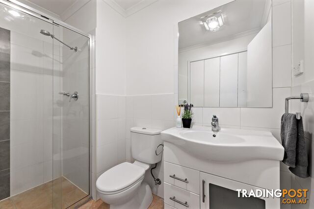 8/2 Eardley Street BRUCE ACT 2617 - photo 2 of 12