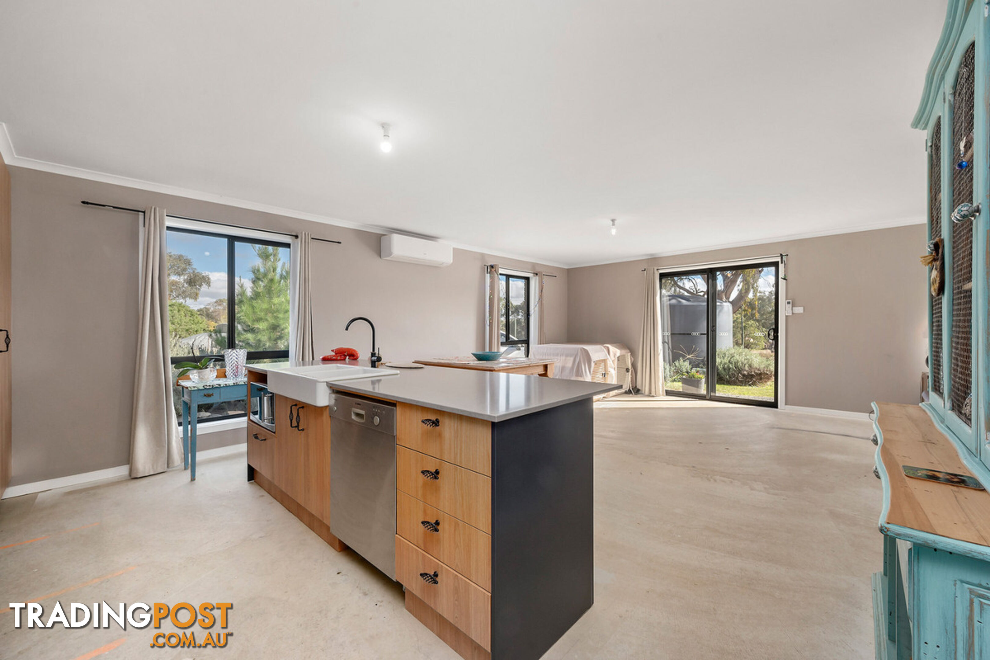 48 Queen Street BINALONG NSW 2584