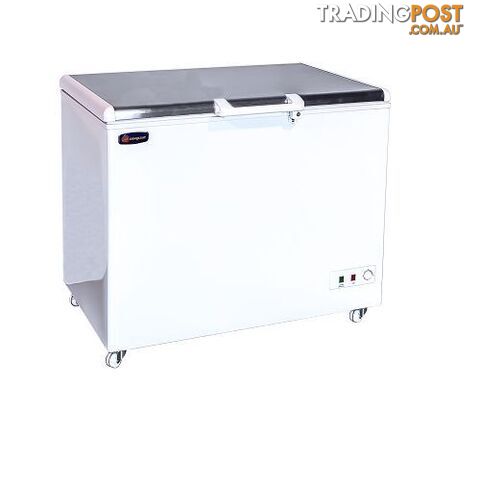 Conquest CBD320 Stainless Steel Top Solid Lid Fridge-Freezer