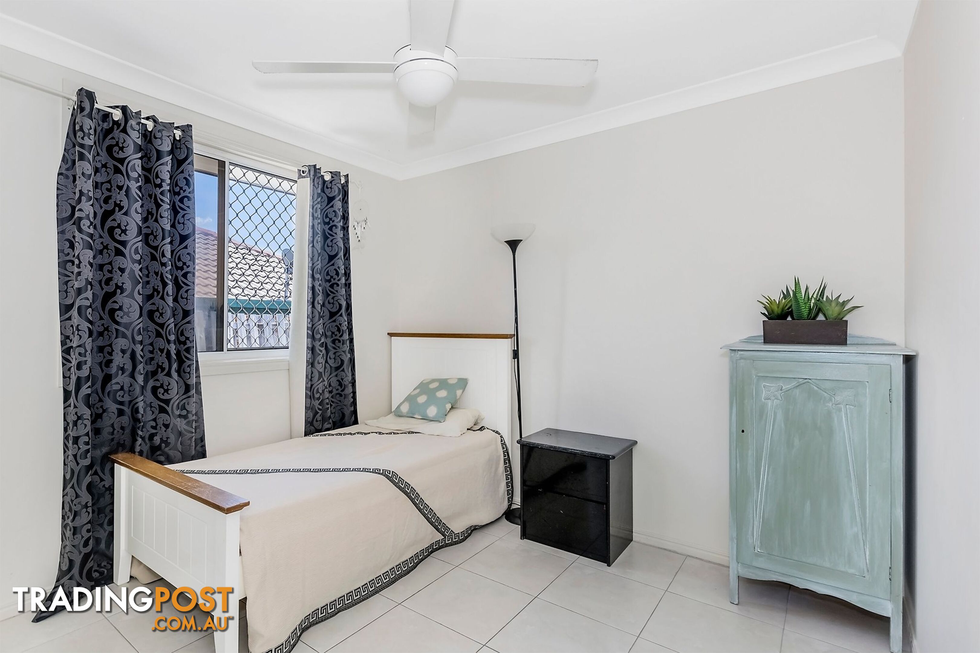 1 Rosebud Place Parkwood QLD 4214