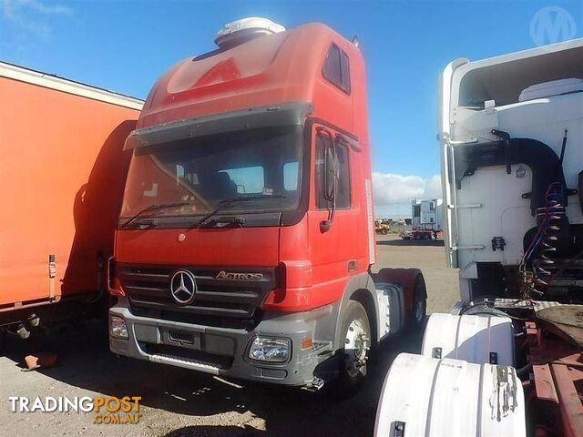 2005 , Mercedes Actros Prime Mover - photo 4 of 10