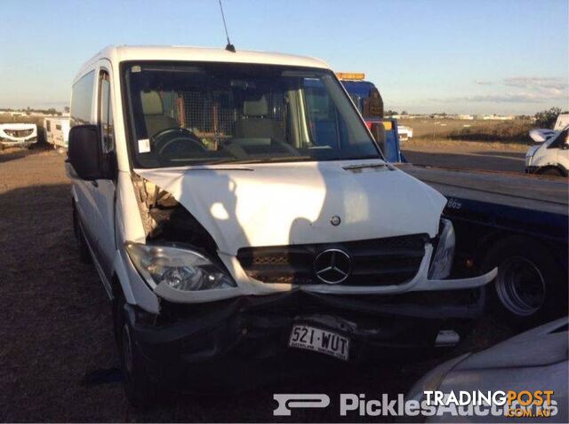 Mercedes Benz Sprinter Van 2007 318CDI NCV3 Low Roof MWB