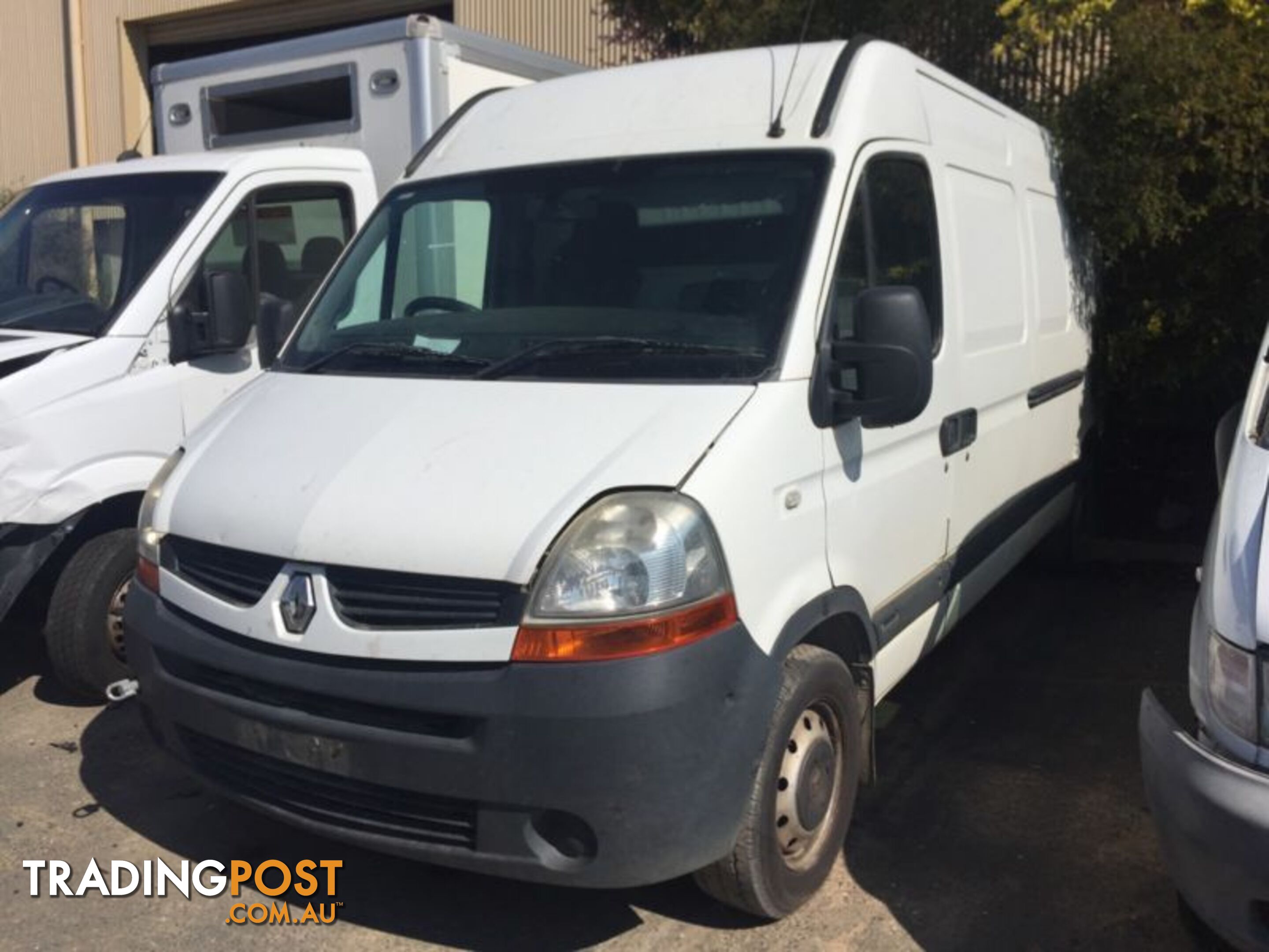 2009 Renault Master X70 van - now wrecking