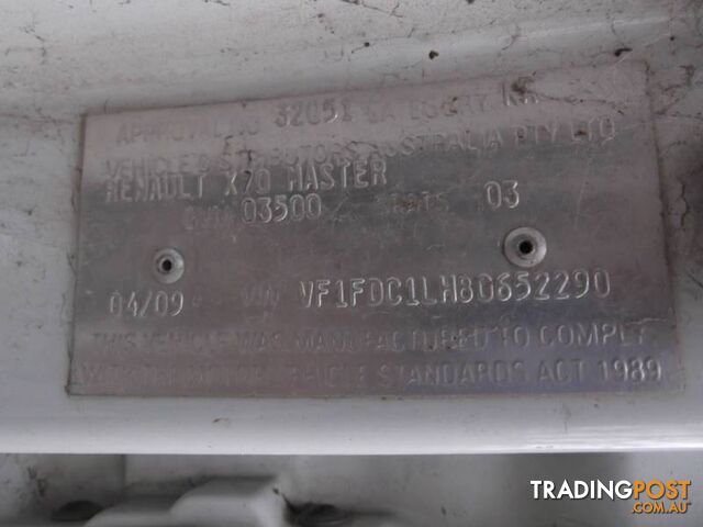Renault Master 2009 Van/Minivan Now Wrecking 4 cylinder diesel - photo 4 of 5