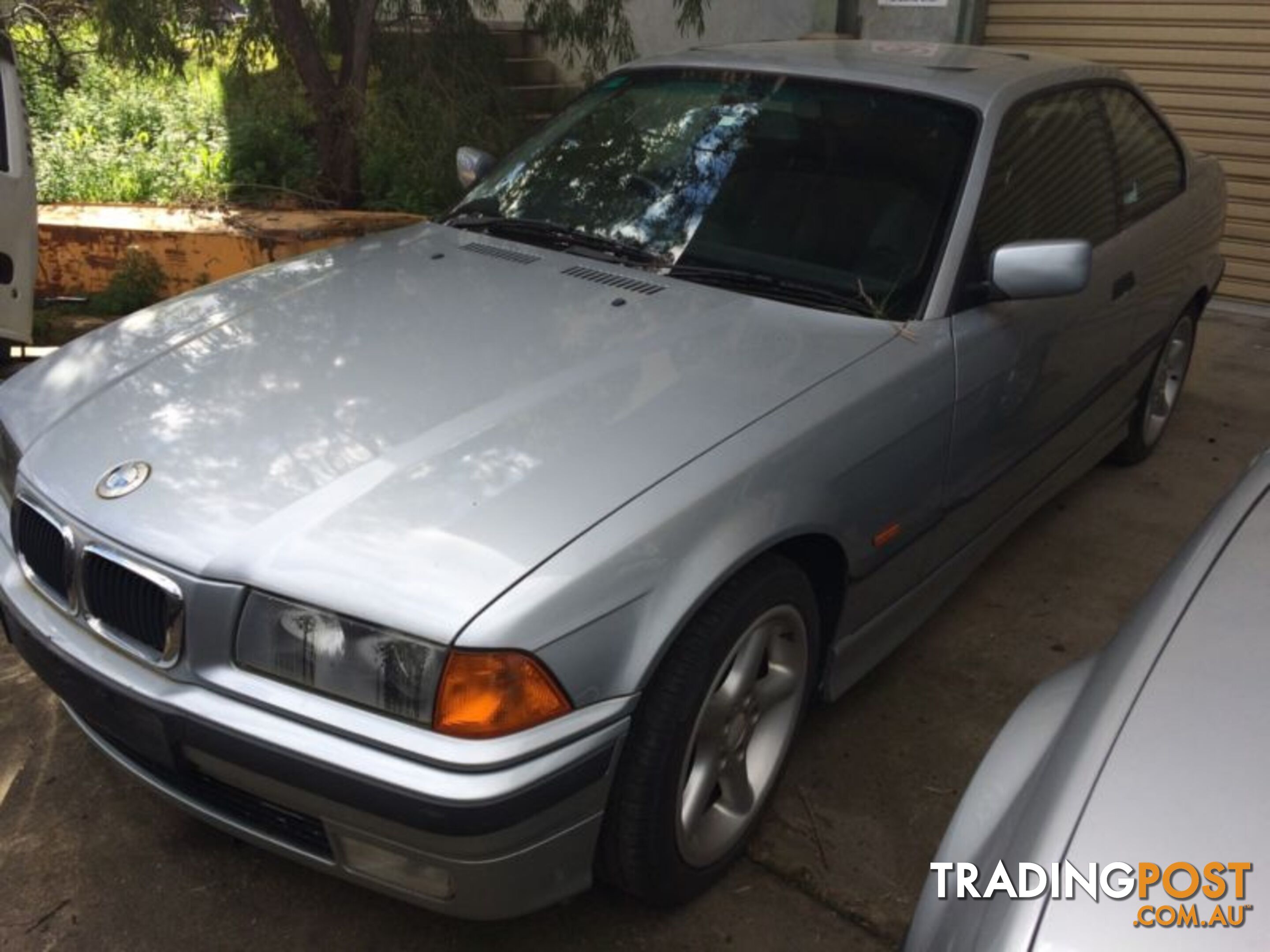 1998 BMW 3 18is 2D COUPE