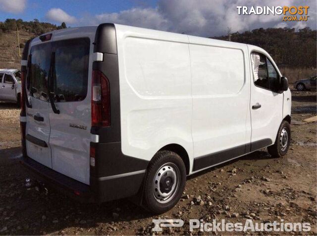 05/16, Renault, Trafic, Van Wrecking Now - photo 3 of 9