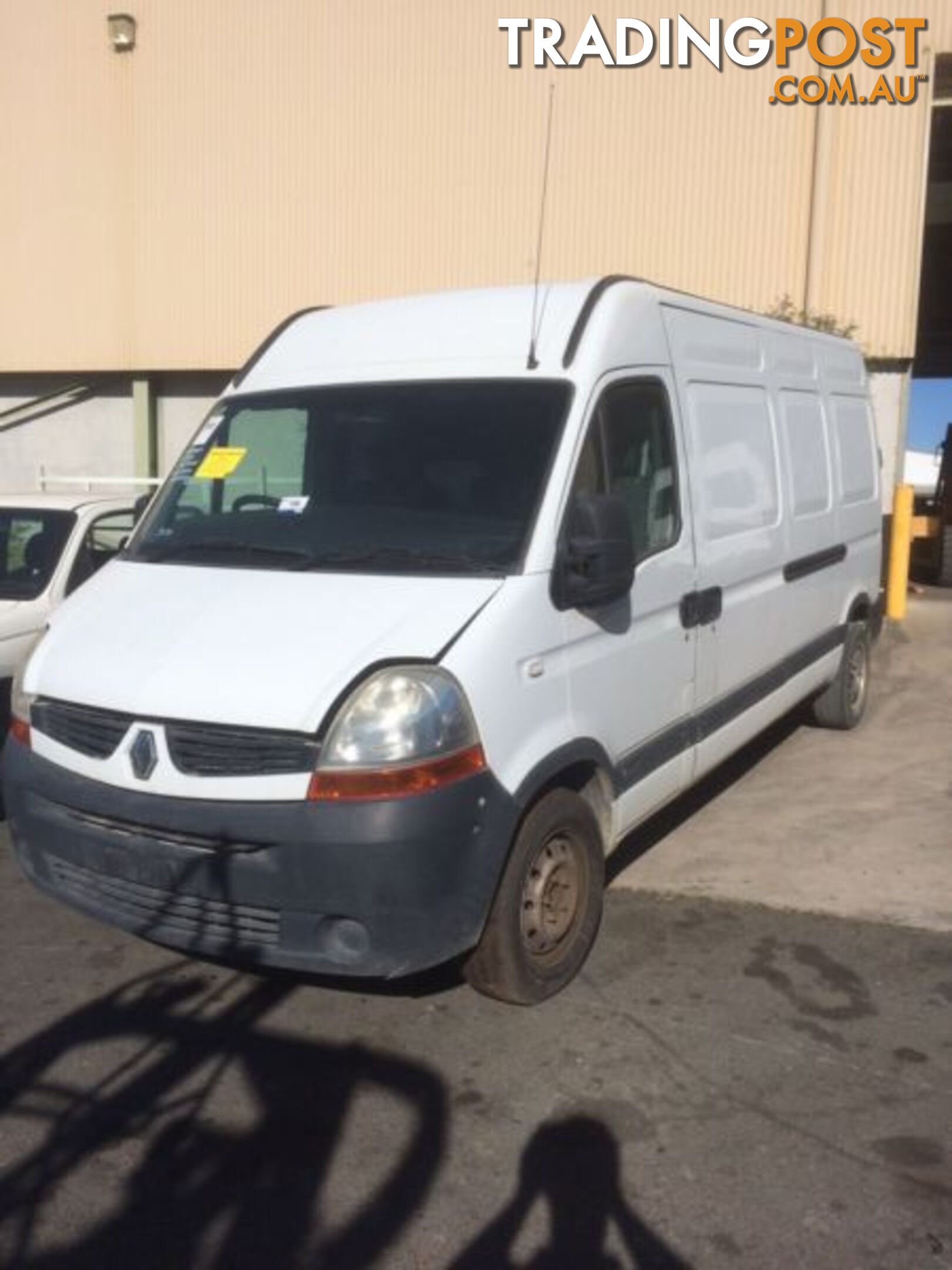 2008 Renault master wrecking now