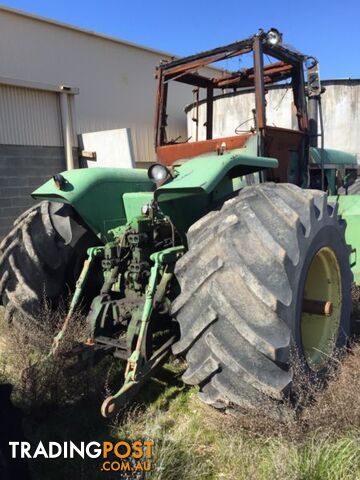 John Deere 8440 tractor now wrecking - photo 5 of 8