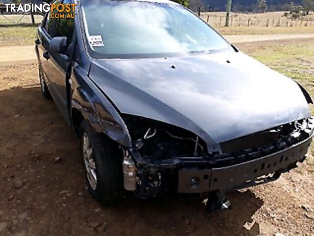 2006 Ford Focus Wrecking Now - photo 5 of 6