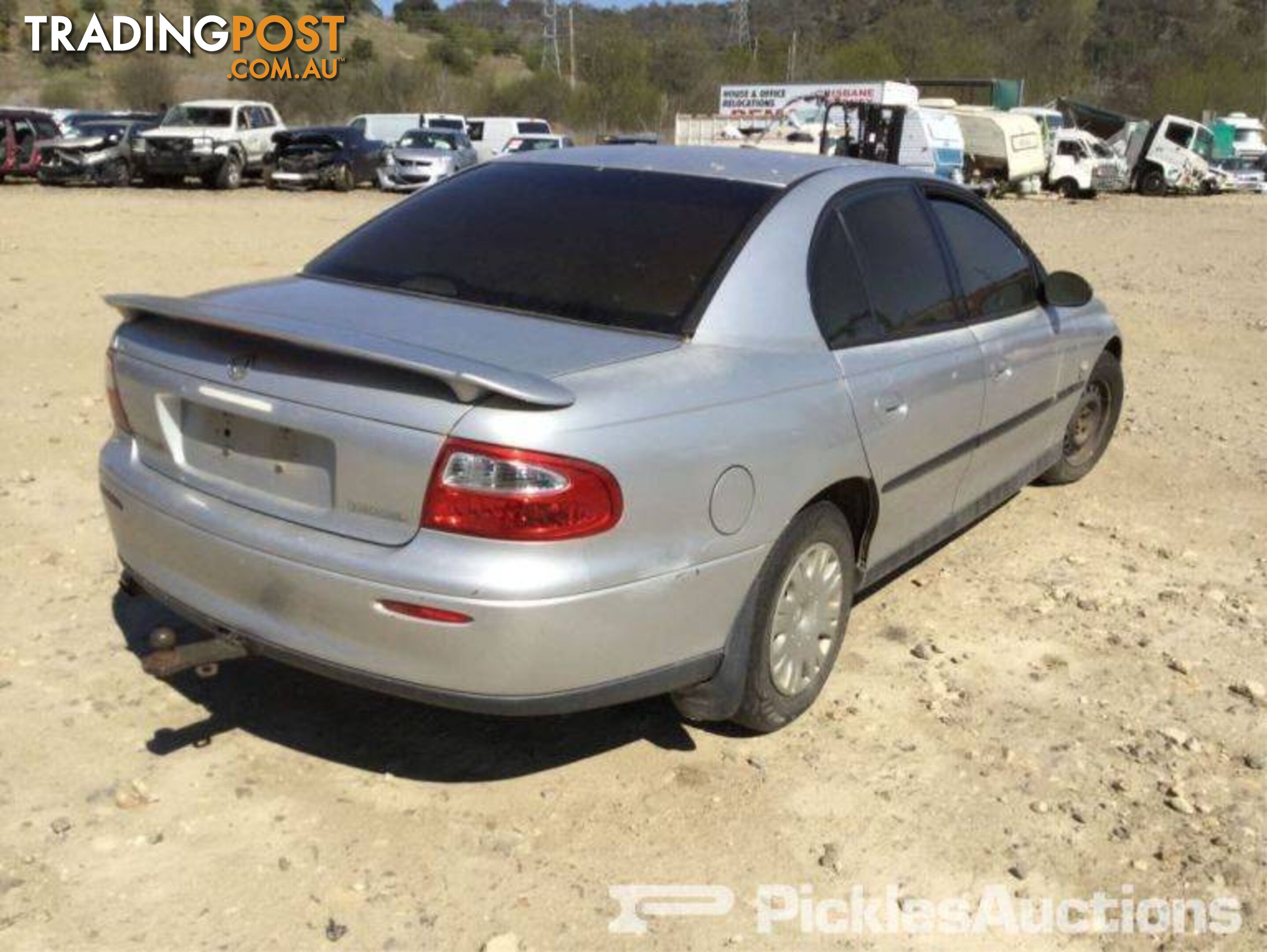 04/01, Holden, Commodore, Sedan Wrecking Now