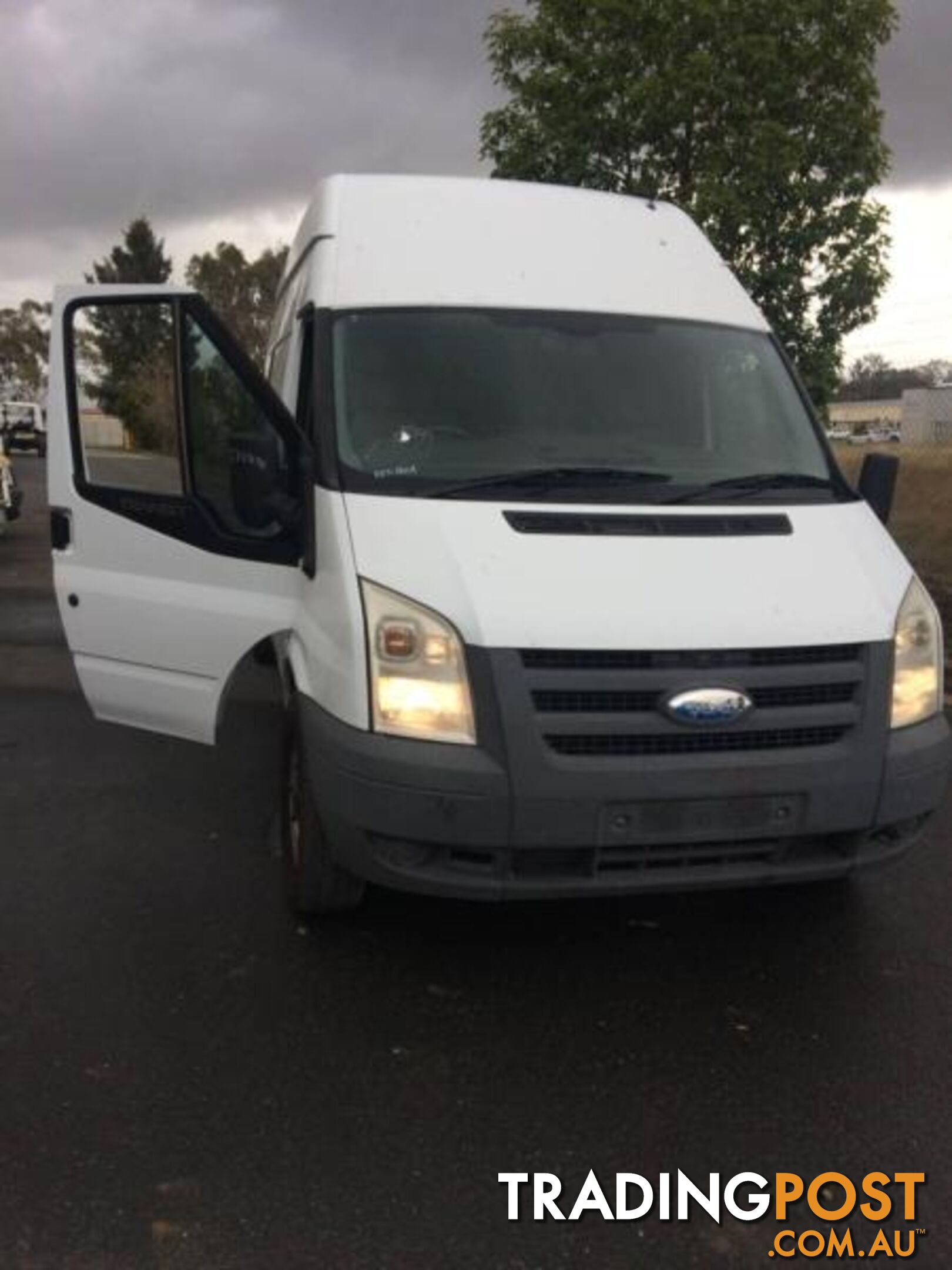 2010 FORD TRANSIT VAN NOW WRECKING