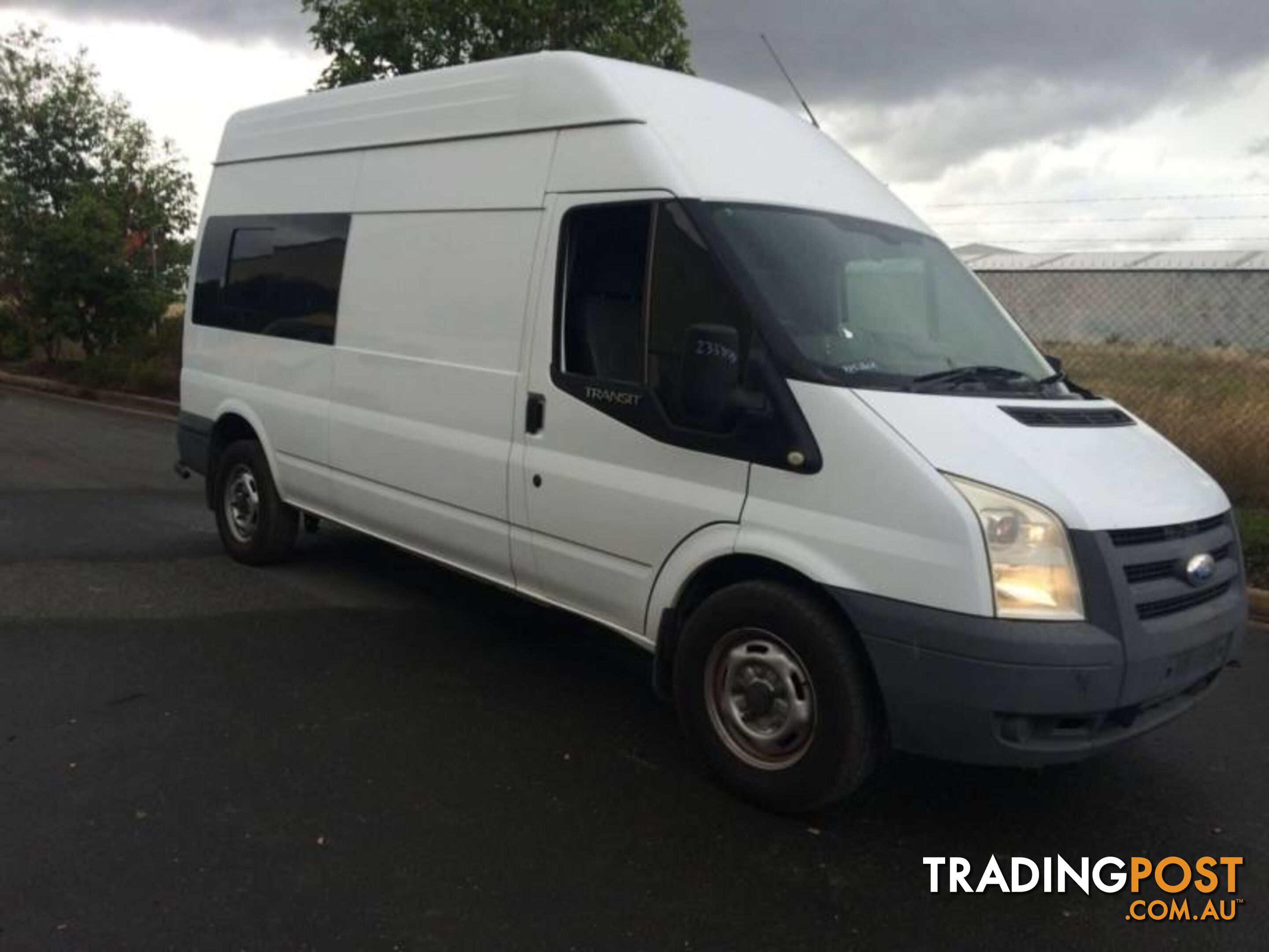 2010 FORD TRANSIT VAN NOW WRECKING