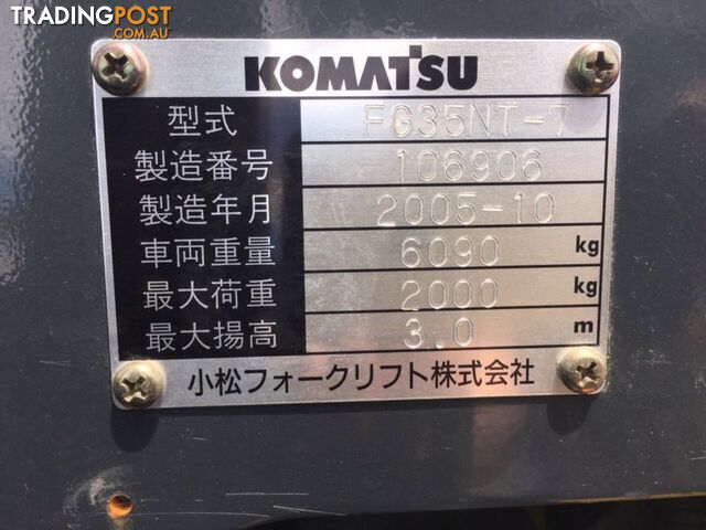 Komatsu fork lift petrol 6 cyl