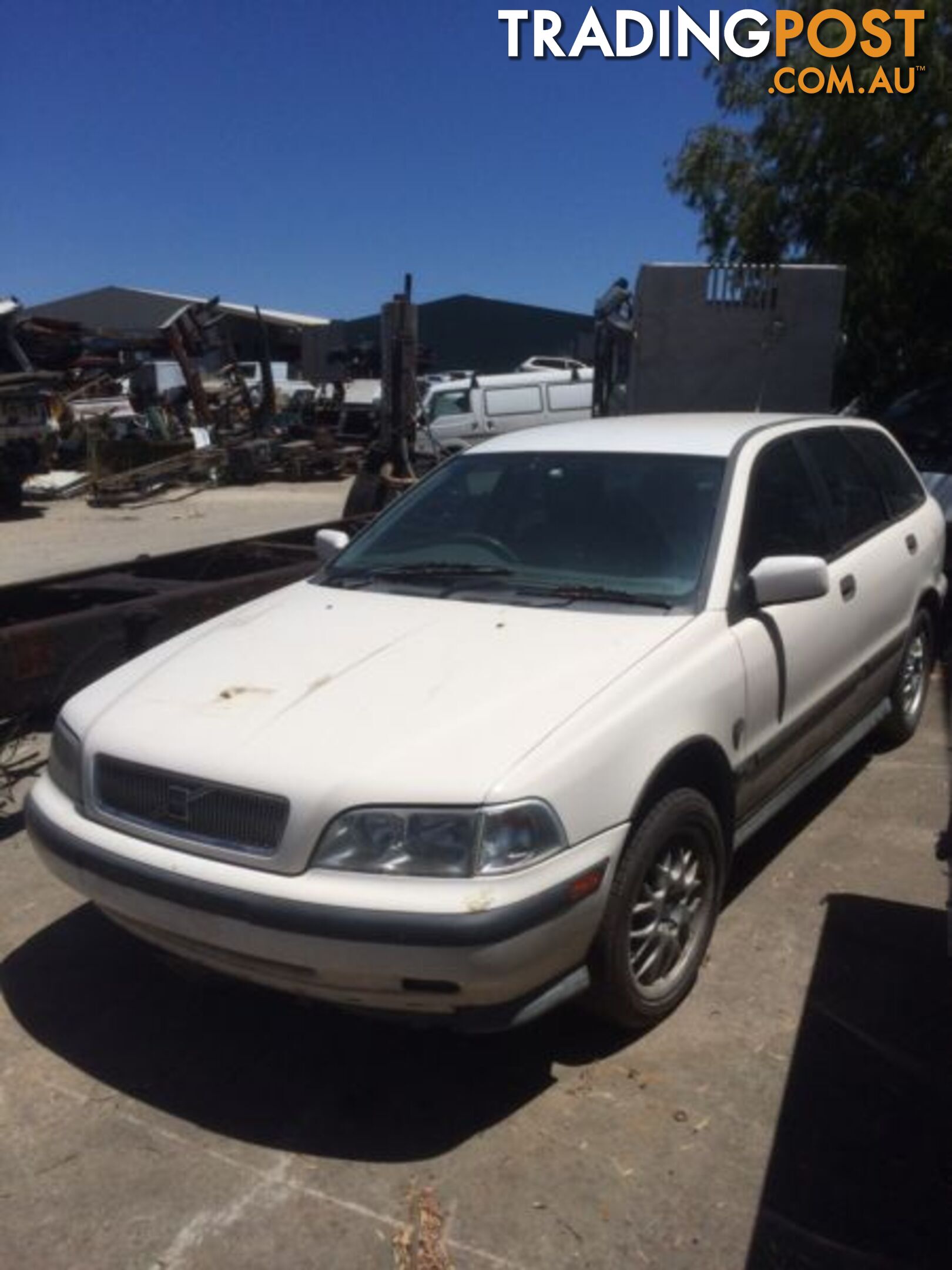 1998 VOLVO V40 T4 4D WAGON