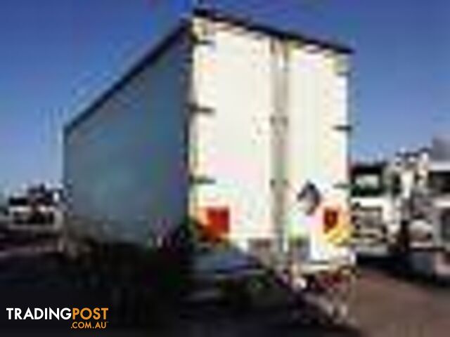 08/02, Mercedes-Benz, 2328 Atego, 6x2,Wrecking Now