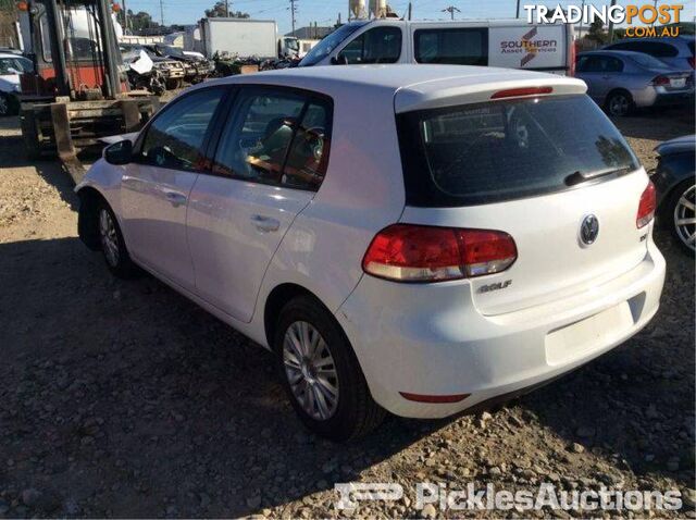 09/09, Volkswagen, Golf, Hatchback Wrecking Now - photo 2 of 8