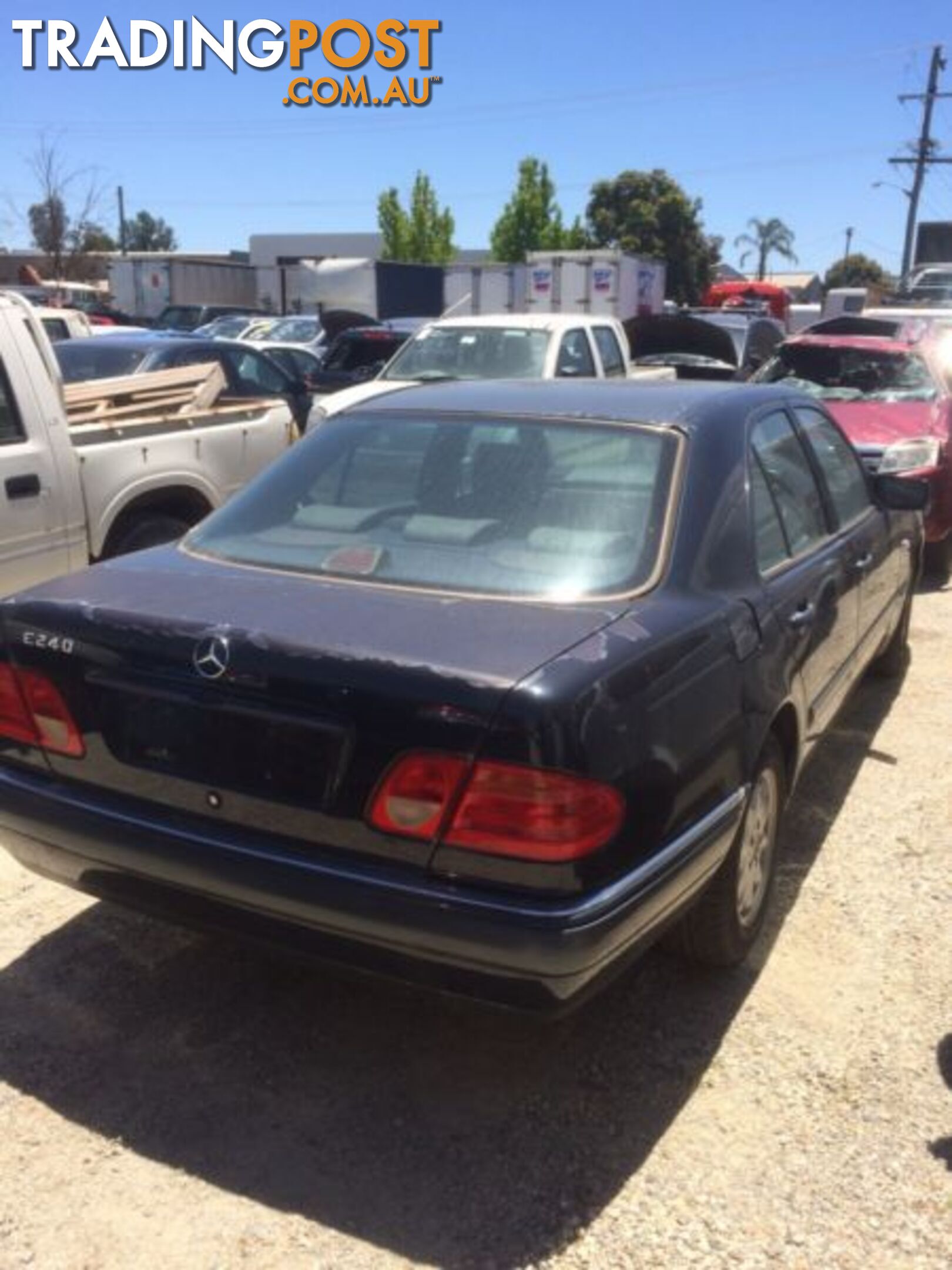 98 Mercedes Benz E240 wrecking now