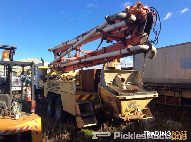 08/78, Mercedes Benz, 2224, 6 x 4, Concrete Line Pump