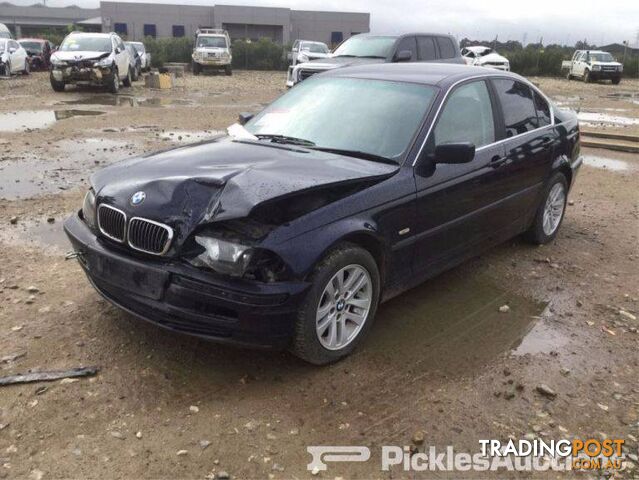 11/98, BMW, 323i, Sedan Wrecking Now