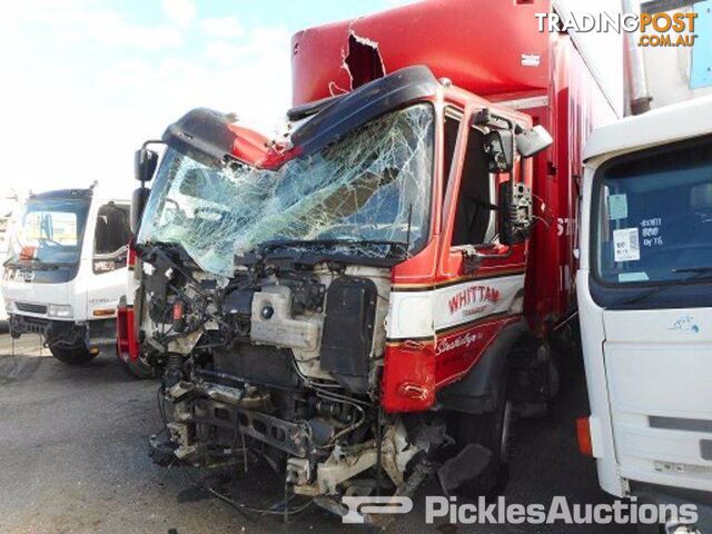 Volvo FE 6 x 2 Curtain sider 0508 Wrecking Now