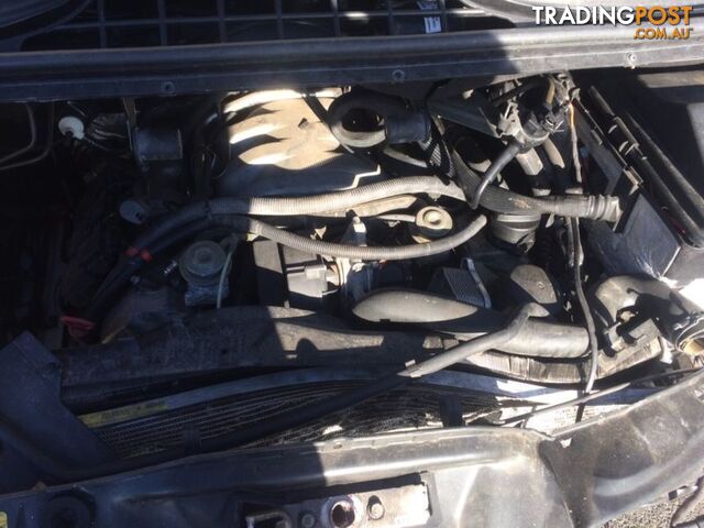 2005 Mercedes-Benz 639 wrecking now - photo 2 of 6