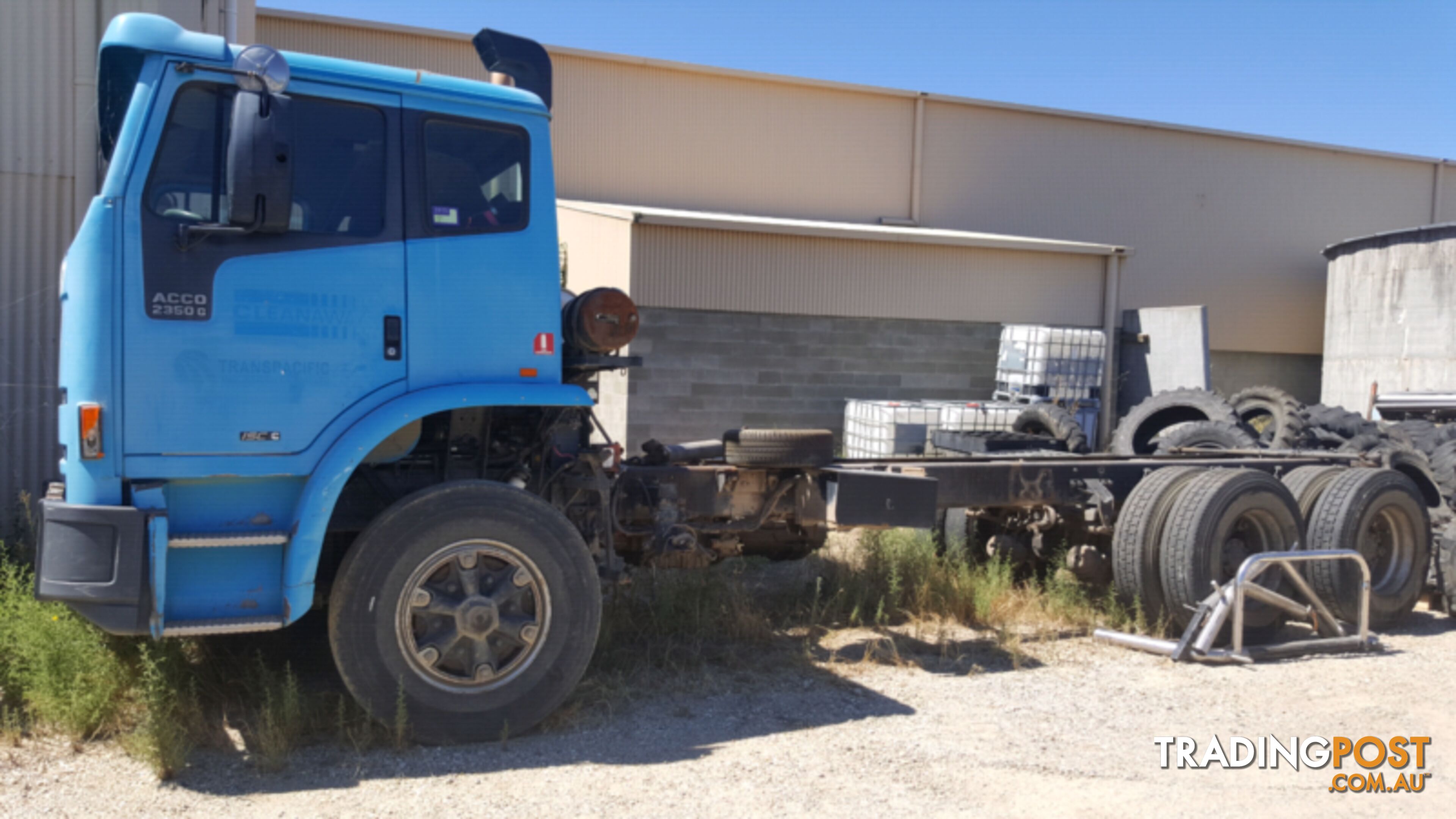 2004, IVECO Acco Cab Chassis