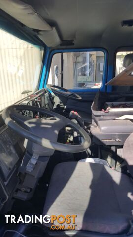 2004, IVECO Acco Cab Chassis