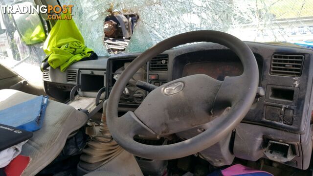 2003 Mazda E 2000 Wrecking - photo 5 of 7