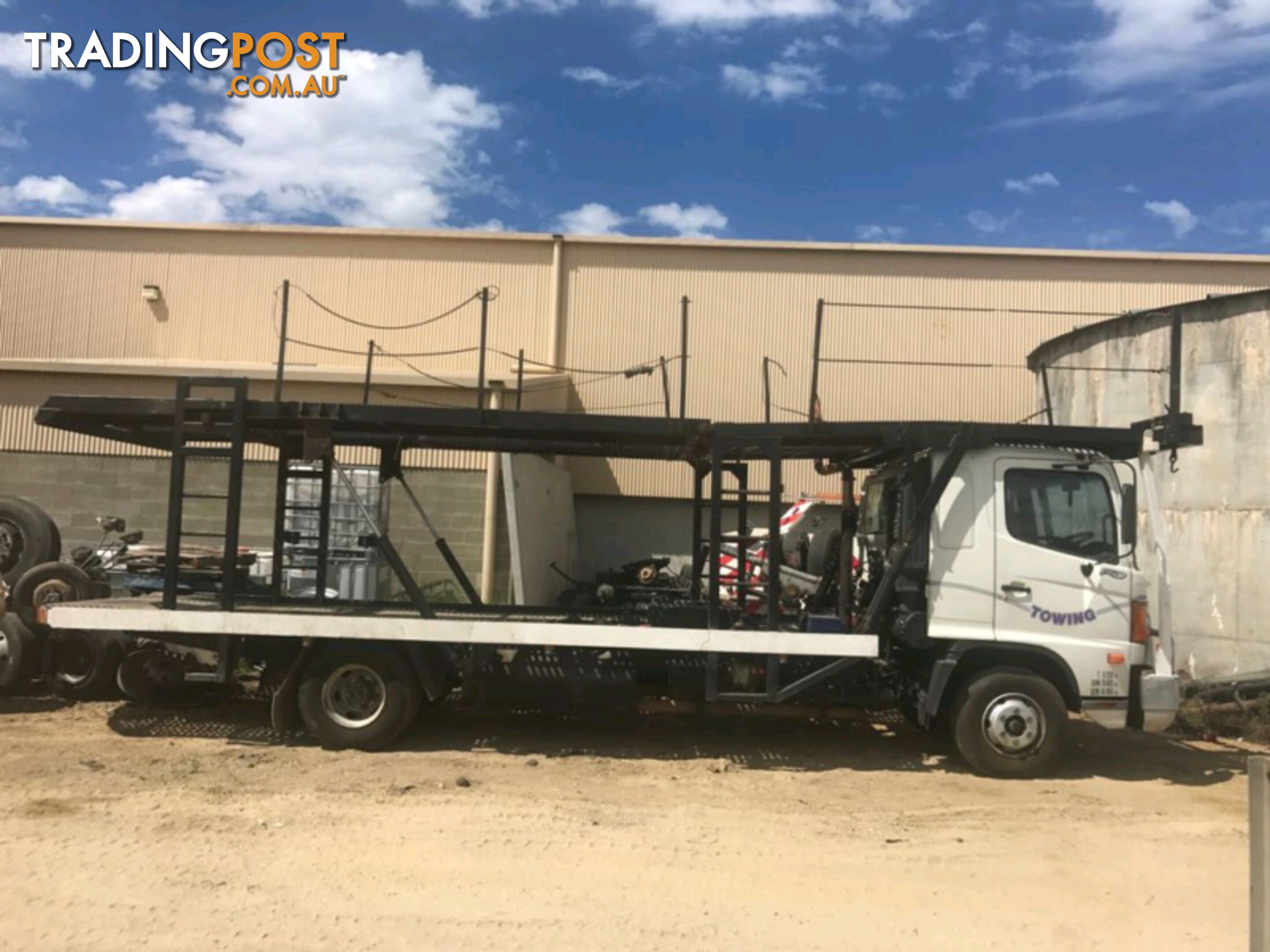 Hino FD1J SELLING COMPLETE TRUCK