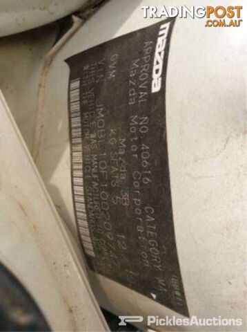 12/10, Mazda, 3, Sedan Wrecking Now - photo 5 of 7