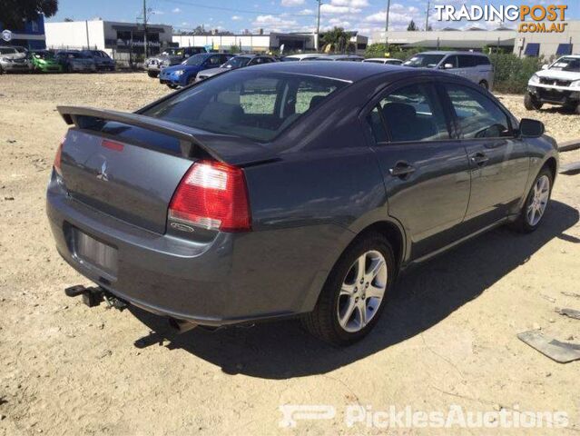 1/07, Mitsubishi, 380, Sedan Wrecking Now - photo 3 of 8