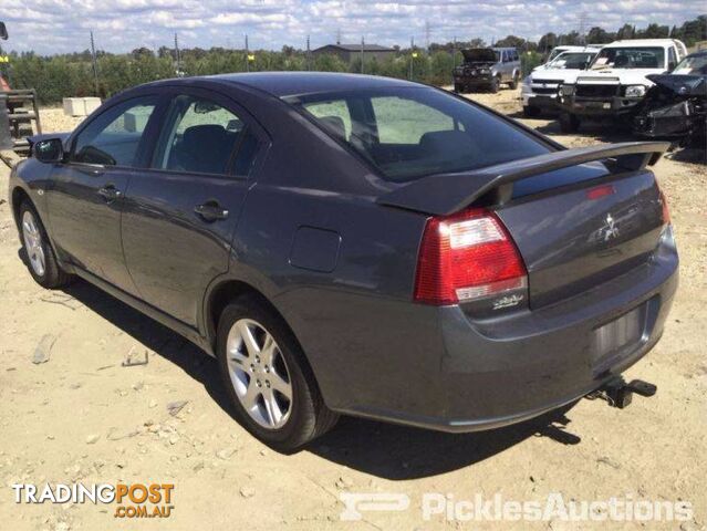1/07, Mitsubishi, 380, Sedan Wrecking Now - photo 2 of 8