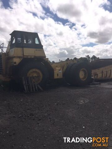 Komatsu HD -465 -5 Dump Truck