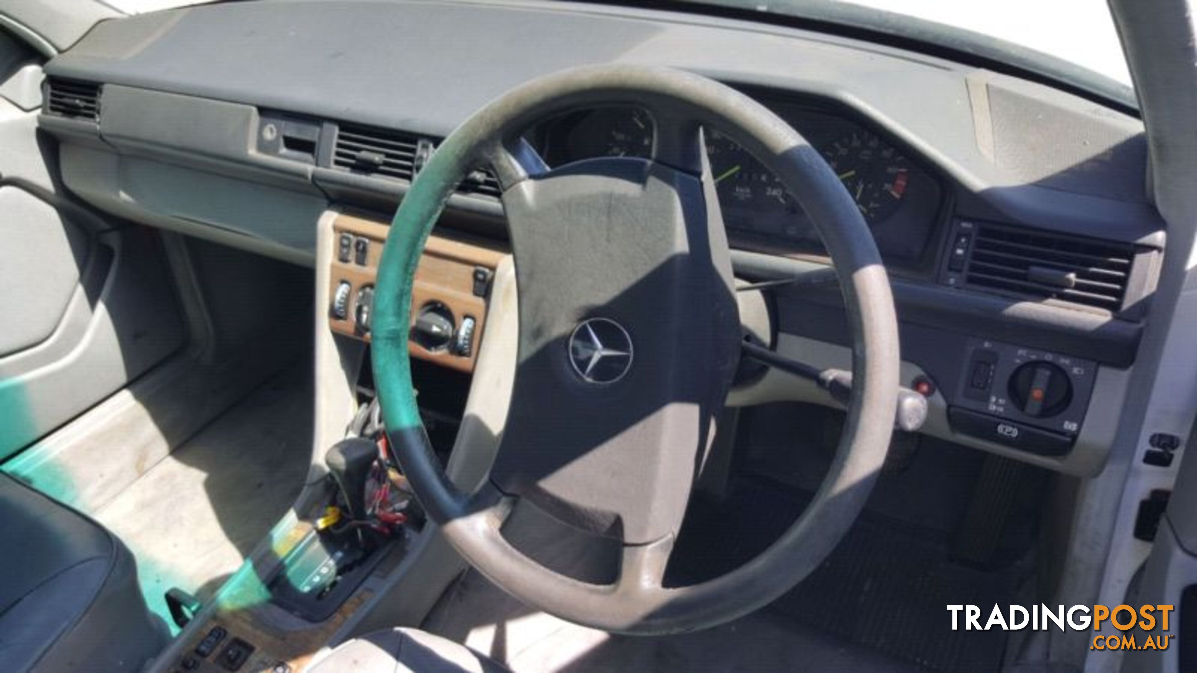 1989,Mercedes-Benz 300E W124 Wrecking Now