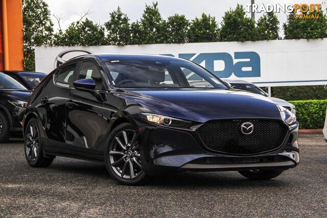 2024 MAZDA 3   HATCH