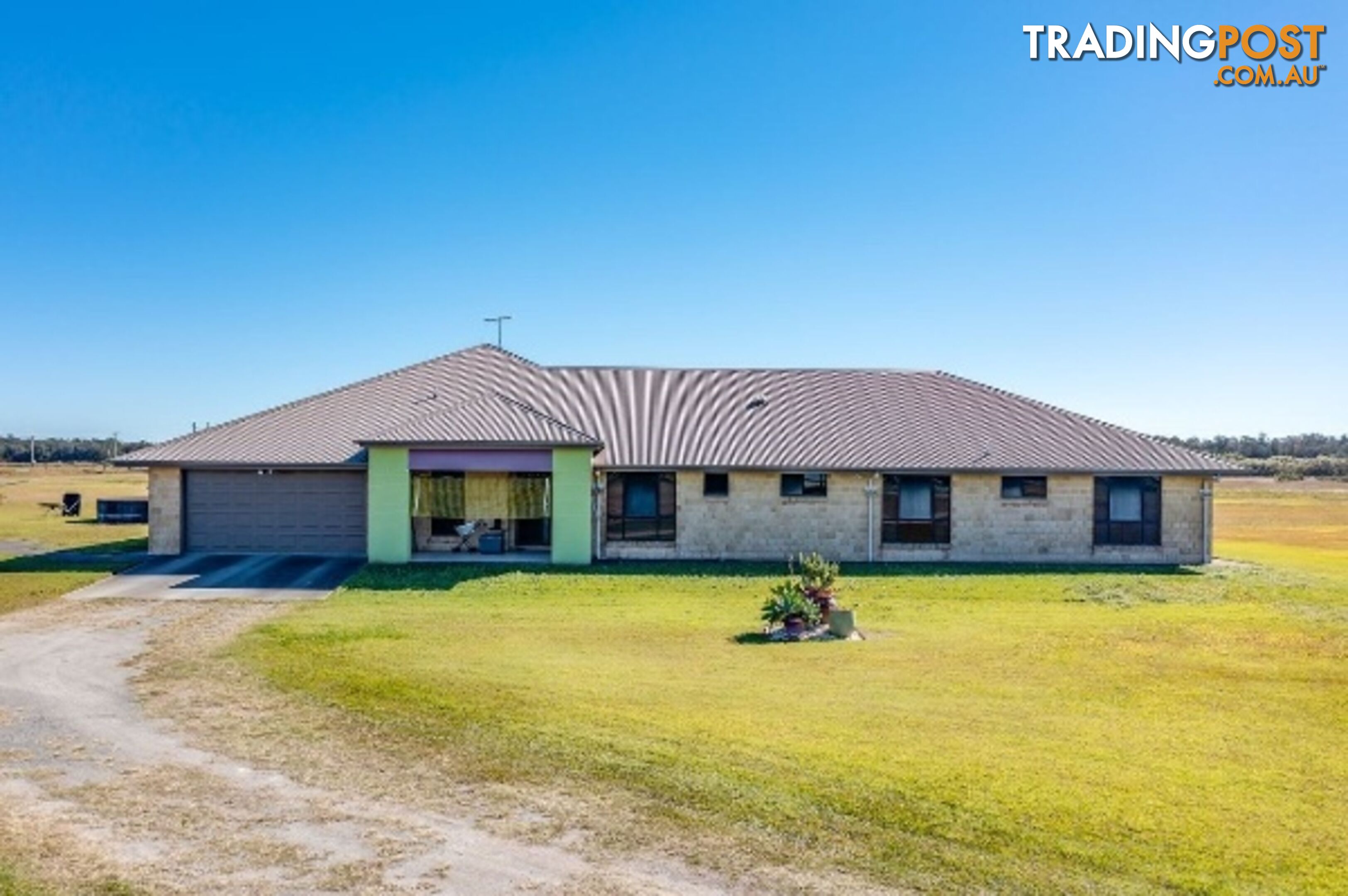 27 Rocky Point Road WOONGOOLBA QLD 4207