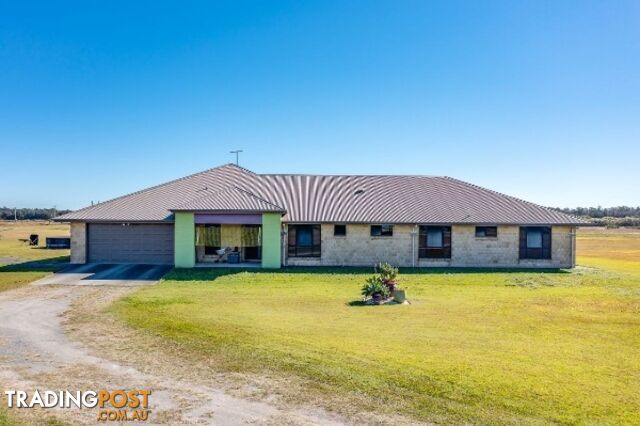 27 Rocky Point Road WOONGOOLBA QLD 4207