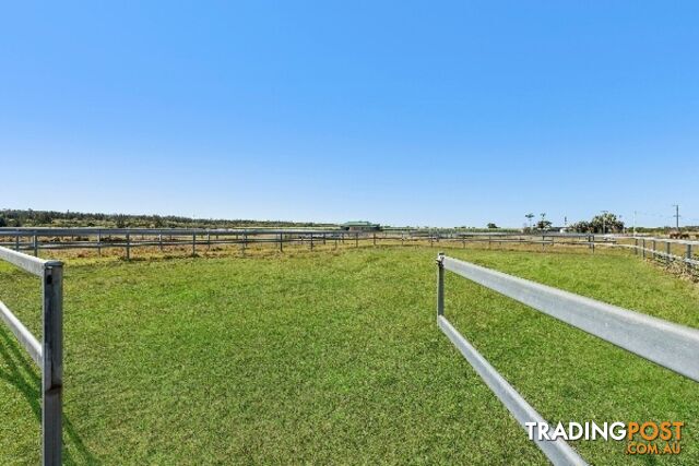 27 Rocky Point Road WOONGOOLBA QLD 4207