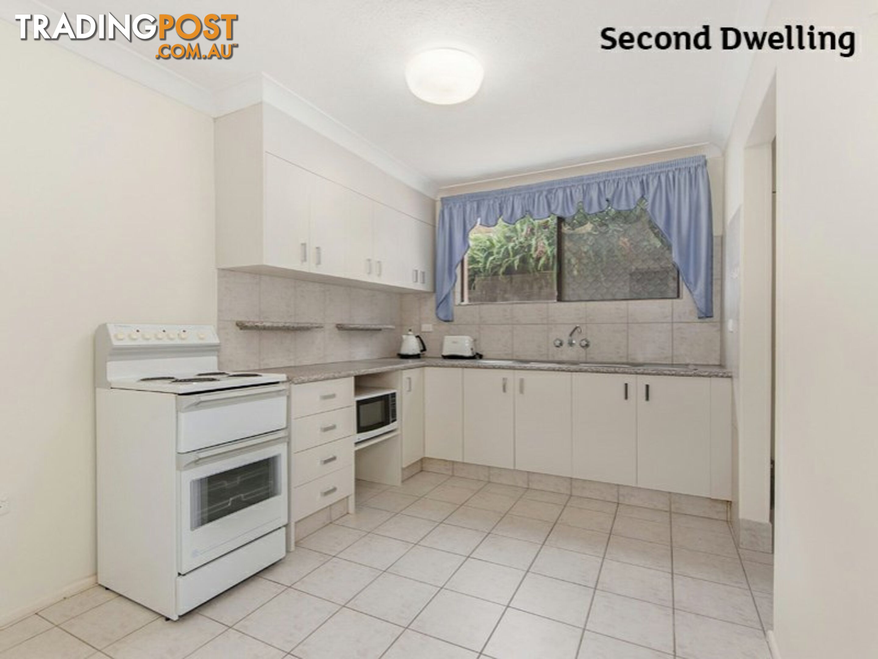 5 Kevin Court MIAMI QLD 4220