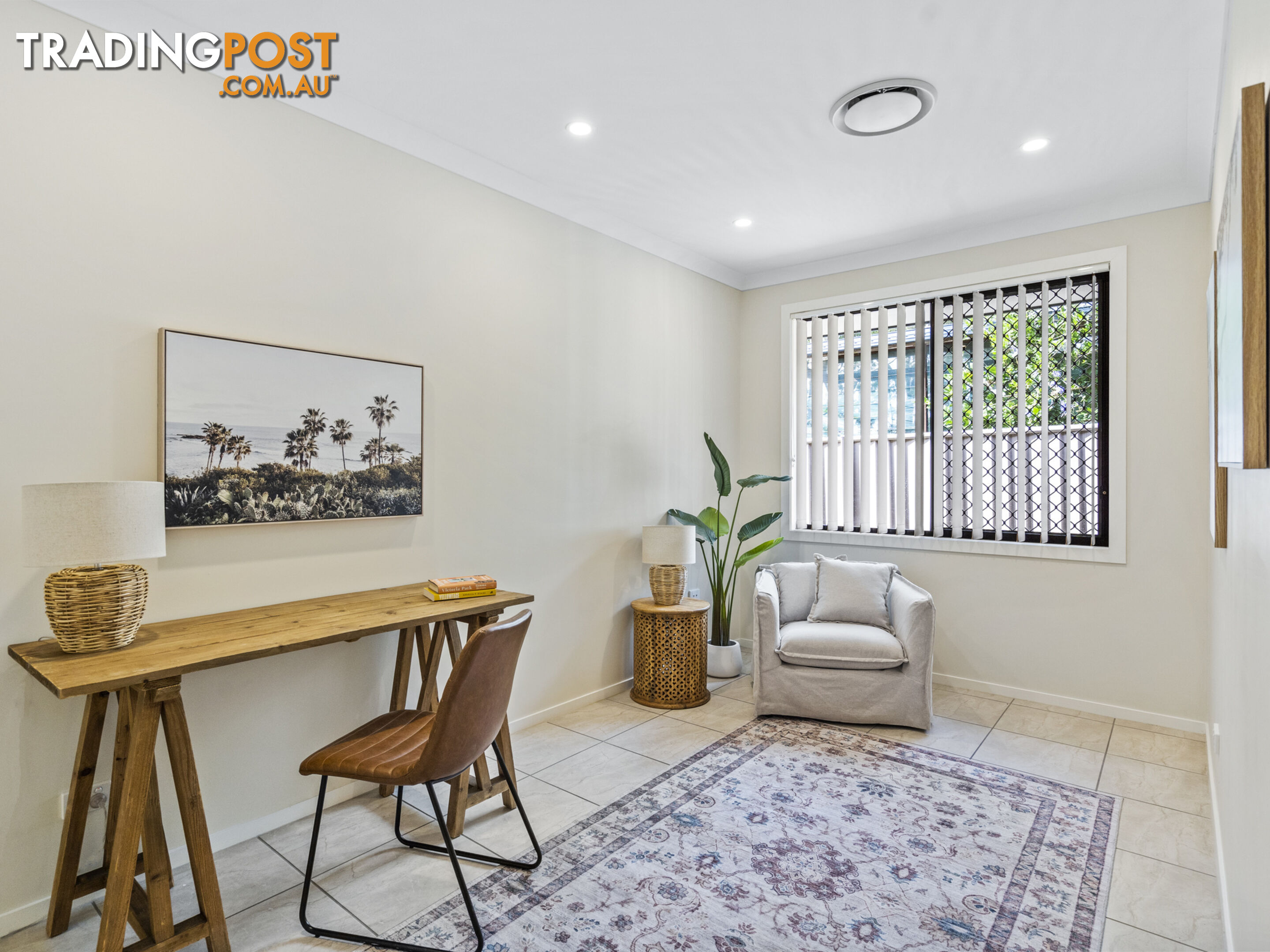 2B Penamber Court BENOWA QLD 4217