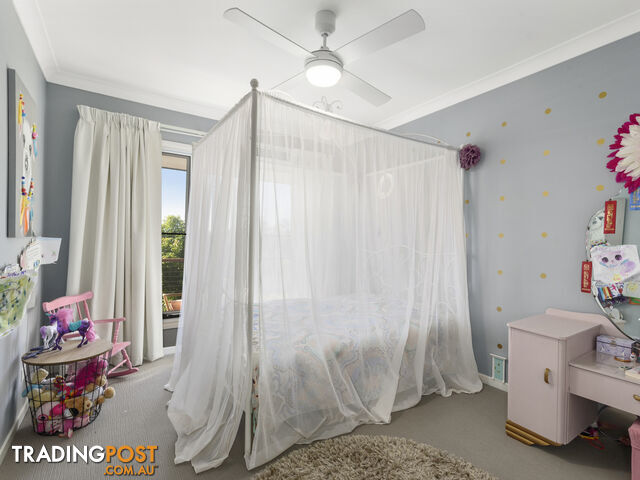 11 Barlee Court ELANORA QLD 4221