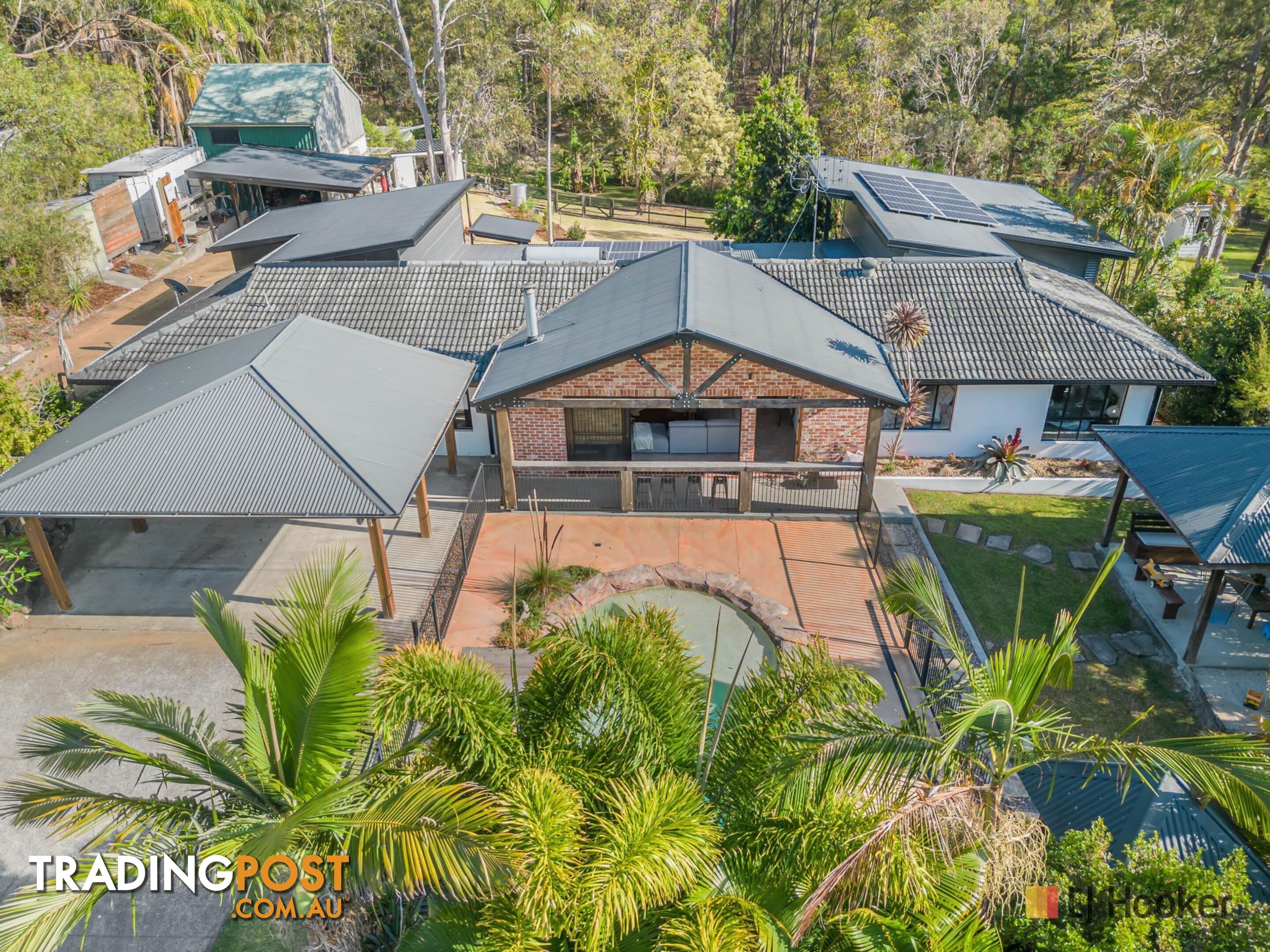 6 Carrama Court MUDGEERABA QLD 4213