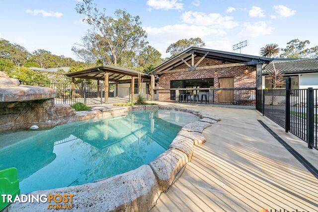 6 Carrama Court MUDGEERABA QLD 4213