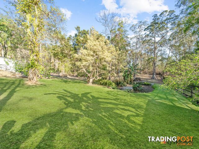 6 Carrama Court MUDGEERABA QLD 4213