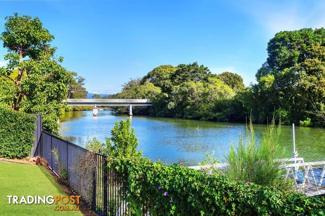 270 Nineteenth Avenue ELANORA QLD 4221